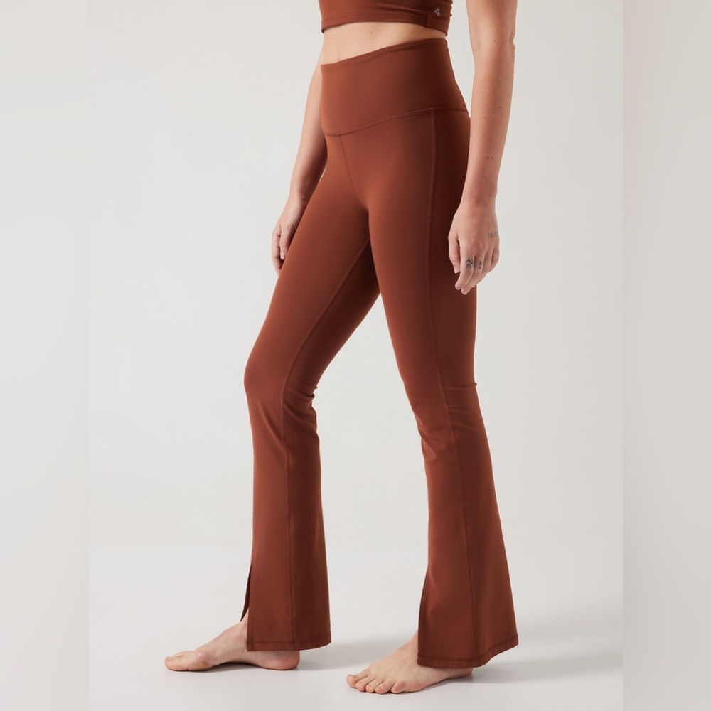 Athleta Elation Split Flare Pant In Ancient Mahogany Sz XL